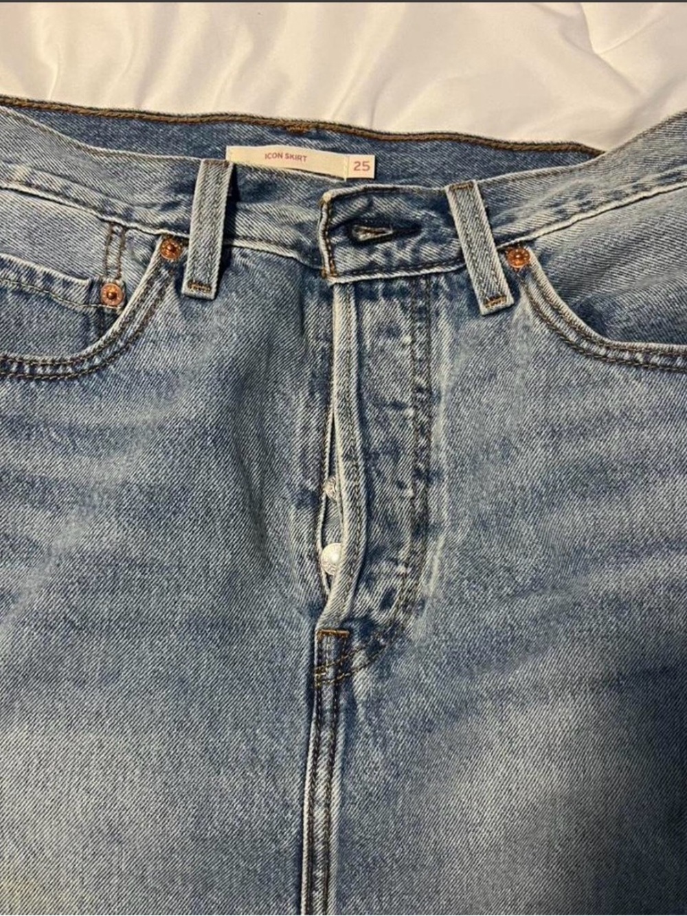 Levi's blue denim skirt